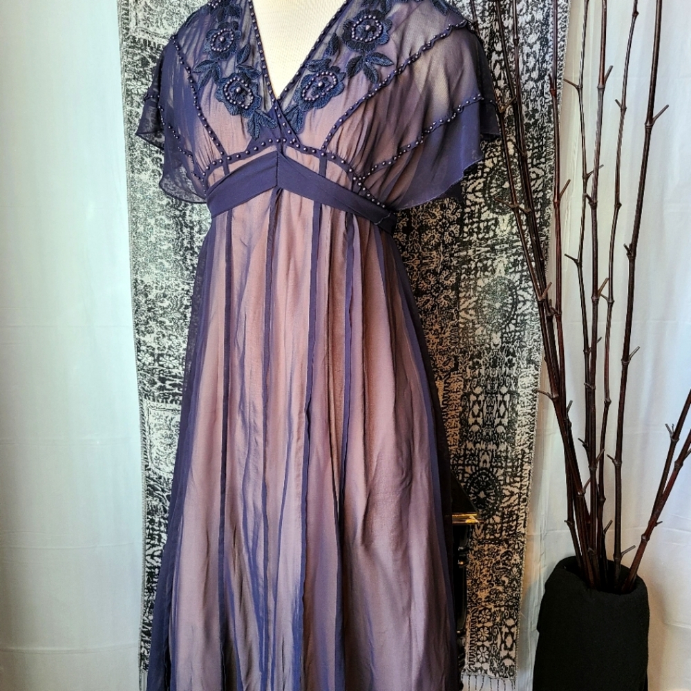 ADRIANA PAPPEL...GORGEOUS DRESS